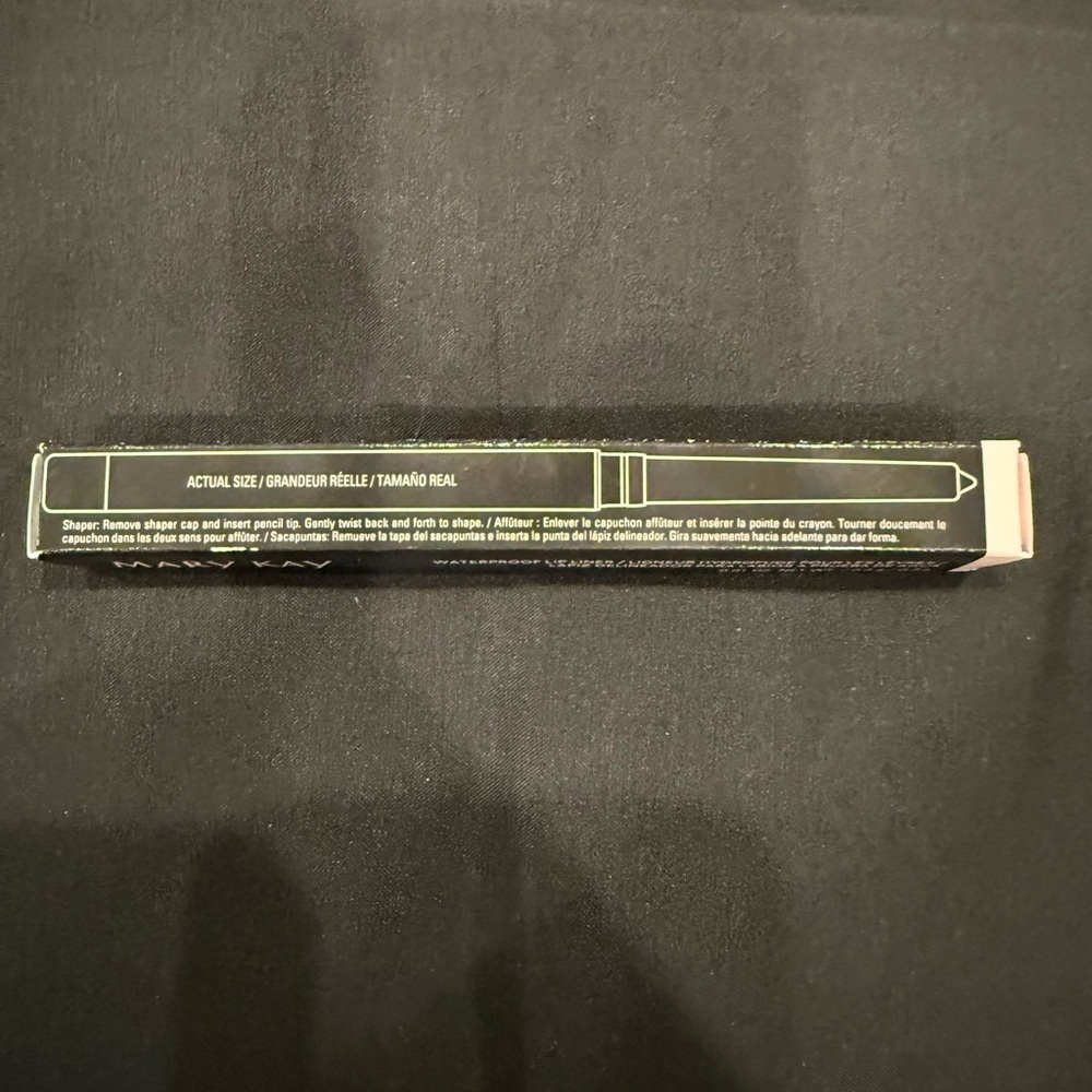 Mary Kay Beige Nude Waterproof Lip Liner New in Box - Picture 3 of 5